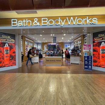 【新品未使用】Bath & Body Works モアナ5点セット Amazon.com : Bath & Body Works Limited Edition Princess Collection