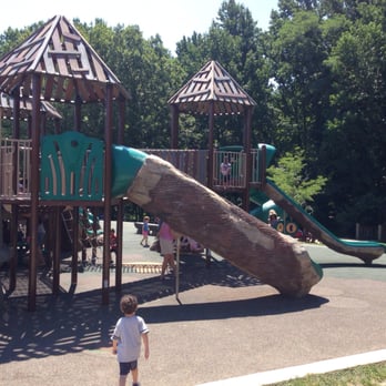 Our Special Harbor Spray Park - Park next to the spray pad - Parks Near Me - Alexandria, Virginia