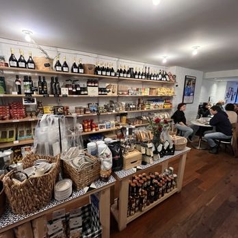 UN POSTO ITALIANO - Updated February 2026 - 87 Photos & 67 Reviews