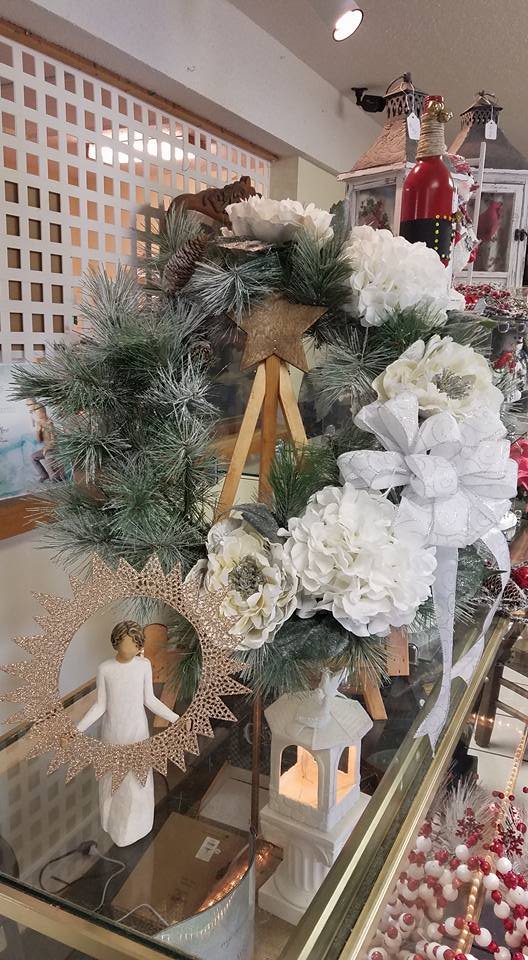 FIRST IMPRESSIONS FLOWERS AND GIFTS Updated October 2024 25 Photos