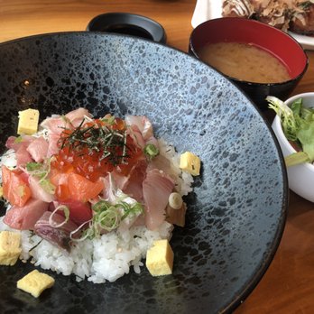 Kiu Japanese Restaurant - Chirashi lunch set - Japanese Near Me - Markham, Ontario Kiu Japanese Restaurant - Chirashi lunch set - Japanese Near Me - Markham, Ontario