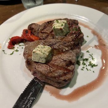 Buenos Aires Grill - Spectacular Filet mignon with Chimi churri butter - Argentine Near Me - Northridge, California Buenos Aires Grill - Spectacular Filet mignon with Chimi churri butter - Argentine Near Me - Northridge, California
