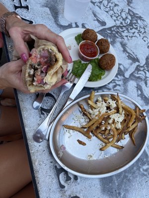 Alpha Omega Grill & Bakery by null