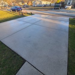 Squatchy Clean Power Washing
