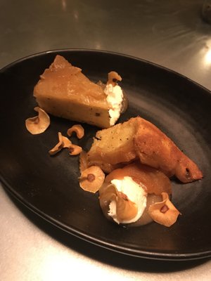 Repeal 33 Bar & Restaurant by null