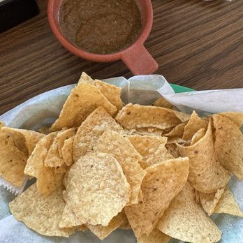 Habanero Mexican Cafe - House tortilla Chips And Salsa - Mexican Near Me - Austin, Texas