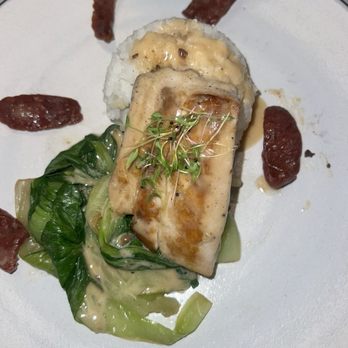 Lehua Restaurant - Hawaiian Near Me - Hilo, Hawaii