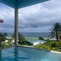 Layla Guesthouse - The pool
