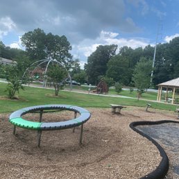 Nice Jungle Gym but no dog park. Nice Jungle Gym but no dog park.