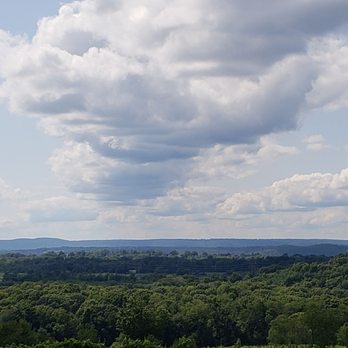 Gouveia Vineyards - Wineries Near Me - Wallingford, Connecticut Gouveia Vineyards - Wineries Near Me - Wallingford, Connecticut