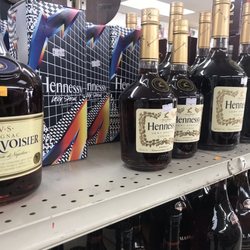 Oasis Liquor Beer and Wine
