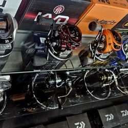 Bass Hounds - Tackle Pros - Bass Hounds - Tackle Pros Reel Display Showcase