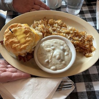 Mama's Breakfast Table - Breakfast & Brunch Near Me - St. Louis, Missouri