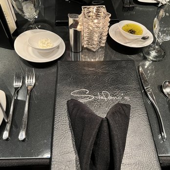 Stefanos Resturaunt - Table set up - Italian Near Me - Morgantown, West Virginia Stefanos Resturaunt - Table set up - Italian Near Me - Morgantown, West Virginia