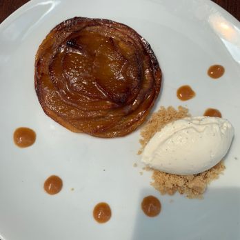Faubourg Montclair - Apple tart - French Near Me - Montclair, New Jersey Faubourg Montclair - Apple tart - French Near Me - Montclair, New Jersey