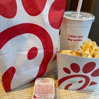 Chick-fil-A - Fast Food Near Me - Rialto, California Chick-fil-A - Fast Food Near Me - Rialto, California