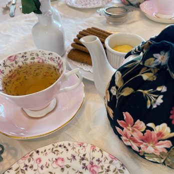 Lisa's Tea Treasures - Cute tea set! - Tea Rooms Near Me - Campbell, California Lisa's Tea Treasures - Cute tea set! - Tea Rooms Near Me - Campbell, California