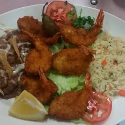 Tacos Y Mariscos Sahuayo - Camarones empanizados/Breaded Shrimps delicious!