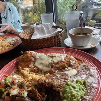 Tres Hermanas - Carnitas and Chile relleno combination plate - Mexican Near Me - Davis, California Tres Hermanas - Carnitas and Chile relleno combination plate - Mexican Near Me - Davis, California