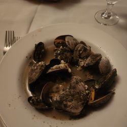 Nello's Place - Clams