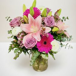 The Colonial Florist & Gift Shop