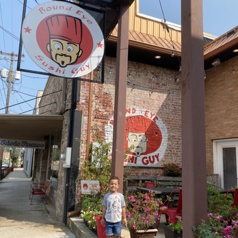 Round Eye Sushi Guy - Sushi Bars Near Me - Mount Pleasant, Texas