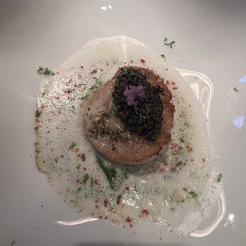 Le Jardinier - Bland scallop with caviar - French Near Me - Miami, Florida Le Jardinier - Bland scallop with caviar - French Near Me - Miami, Florida