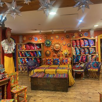 Bazaar Del Mundo - Shopping Centers Near Me - San Diego, California Bazaar Del Mundo - Shopping Centers Near Me - San Diego, California