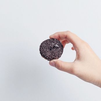 Fugo Desserts - Oreo cookies n' cream mini donut - Desserts Near Me - Toronto, Ontario Fugo Desserts - Oreo cookies n' cream mini donut - Desserts Near Me - Toronto, Ontario