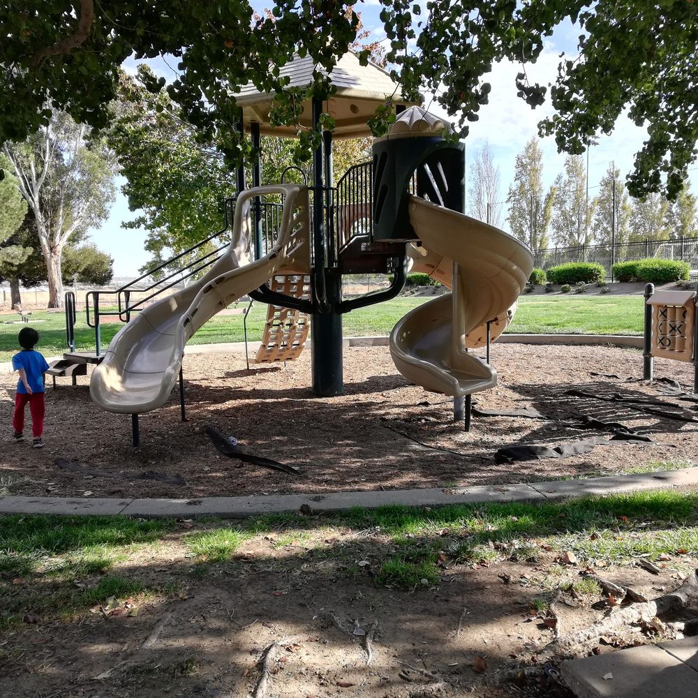 Central Park - Playgrounds Near Me - Pittsburg, California Central Park - Playgrounds Near Me - Pittsburg, California