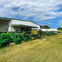 Shoppa's John Deere- Shiner