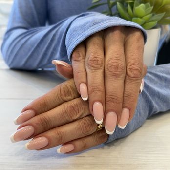 Nailslab - Nail Salons Near Me - Boca Raton, Florida