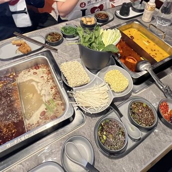 Liuyishou Hotpot - Chinese Near Me - Plano, Texas