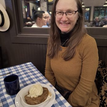 Perry’s - Novato - Apple Brown Betty - New American Near Me - Novato, California Perry’s - Novato - Apple Brown Betty - New American Near Me - Novato, California