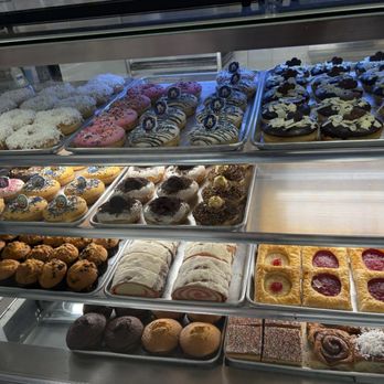Vegas Bakery - Pastries - Custom Cakes Near Me Vegas Bakery - Pastries - Custom Cakes Near Me