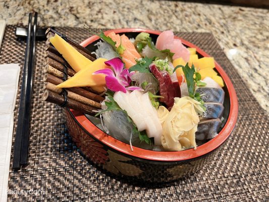 Masa Bistro & Sushi Bar by null