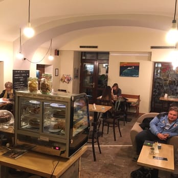 Mamacoffee - Cafes Near Me - Prague, Puerto Rico
