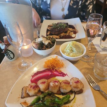 Yoshi's - Jazz & Blues Near Me - Oakland, California