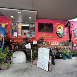 DeLuna's cafe - Food truck