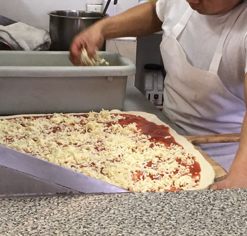 CROSS BRONX PIZZERIA 38 Photos & 62 Reviews Pizza 2170 Cross