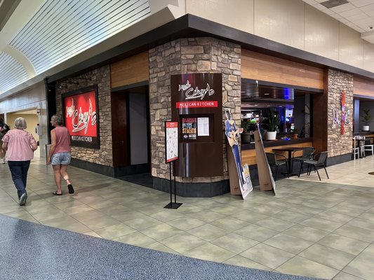 Reno-Tahoe International Airport by null
