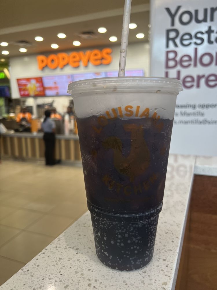 POPEYES LOUISIANA KITCHEN 6000 Glades Rd, Boca Raton, Florida Fast