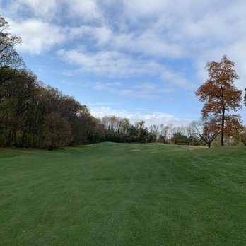 Falls Road Golf Course - Golf Near Me - Potomac, Maryland