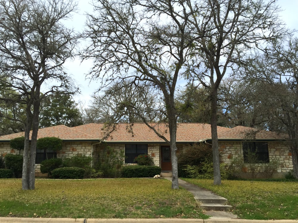 Slide of Acura Roofing