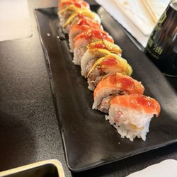 Sakura Sushi & Poke