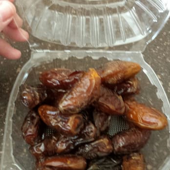 China Ranch Date Farm - Huge, flavorful dates. You can't buy these in the supermarket. - Ranches Near Me - Tecopa, California China Ranch Date Farm - Huge, flavorful dates. You can't buy these in the supermarket. - Ranches Near Me - Tecopa, California