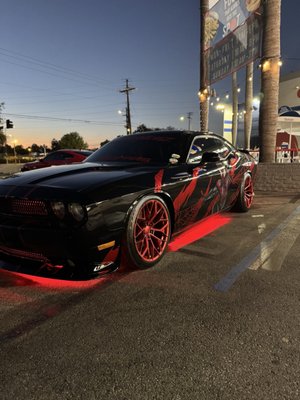 SKECHERS Warehouse Outlet by null