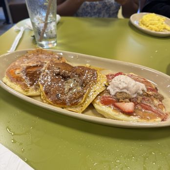 Snooze, an A.M. Eatery - Signature Pancake Flight - Breakfast & Brunch Near Me - Dunwoody, Georgia Snooze, an A.M. Eatery - Signature Pancake Flight - Breakfast & Brunch Near Me - Dunwoody, Georgia