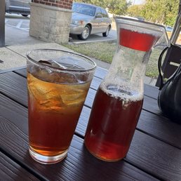 Raspberry sweet tea