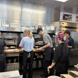 Waffle House - Cook line